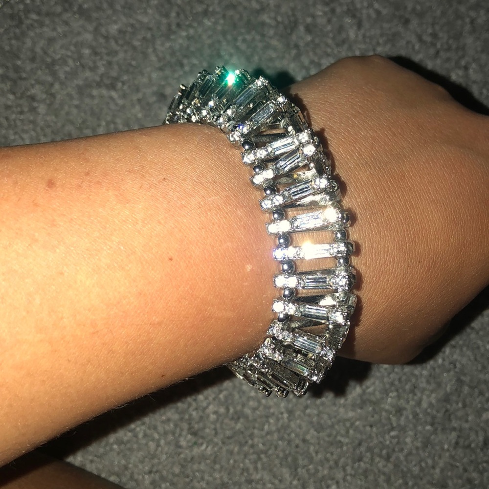 Silver Studded Expandable Bracelet